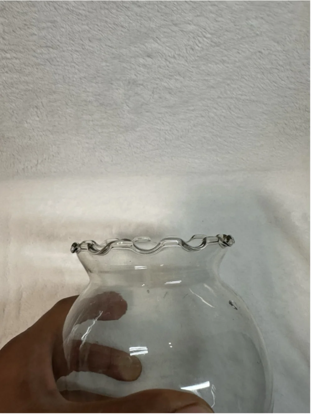 Clear Glass Round Flower Vase w/ Ruffled Rim, Hecho en Mexico